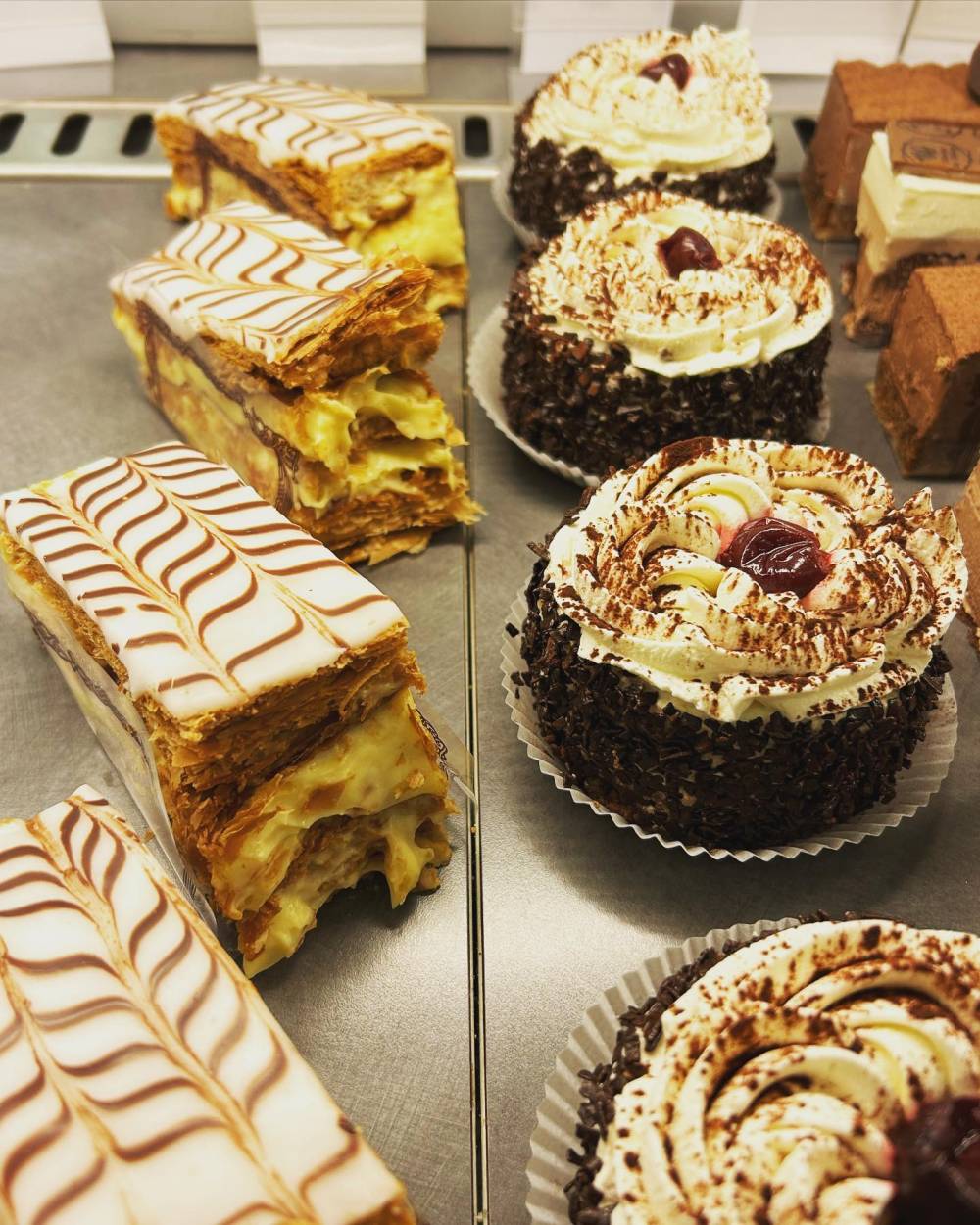 mille-feuilles et forets noires