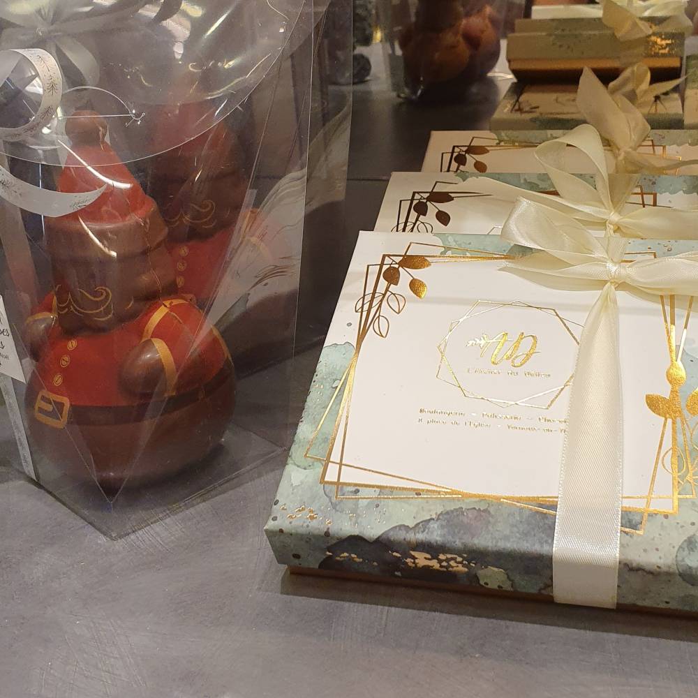petits coffrets de chocolats à offrir