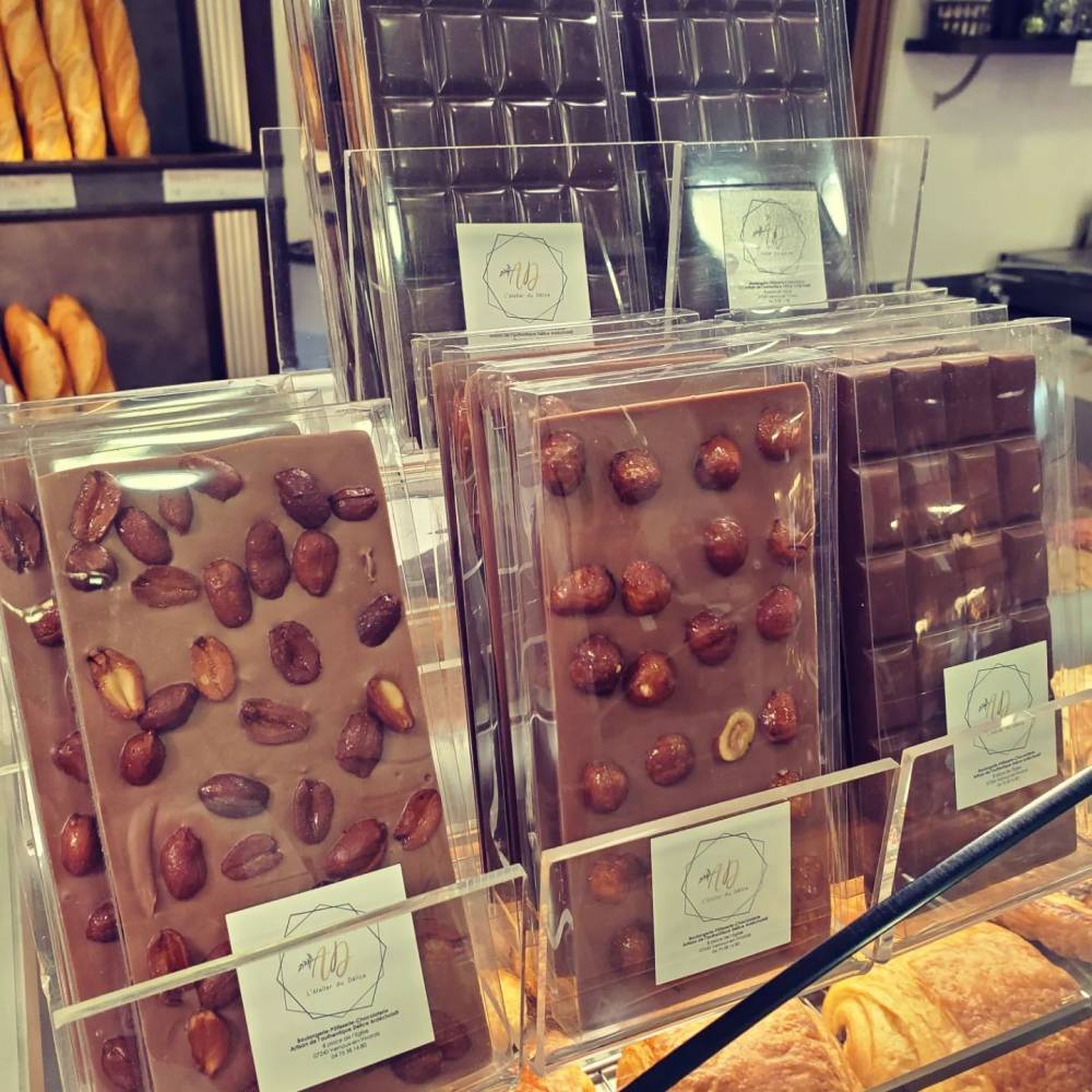 tablettes de chocolat au lait, noir